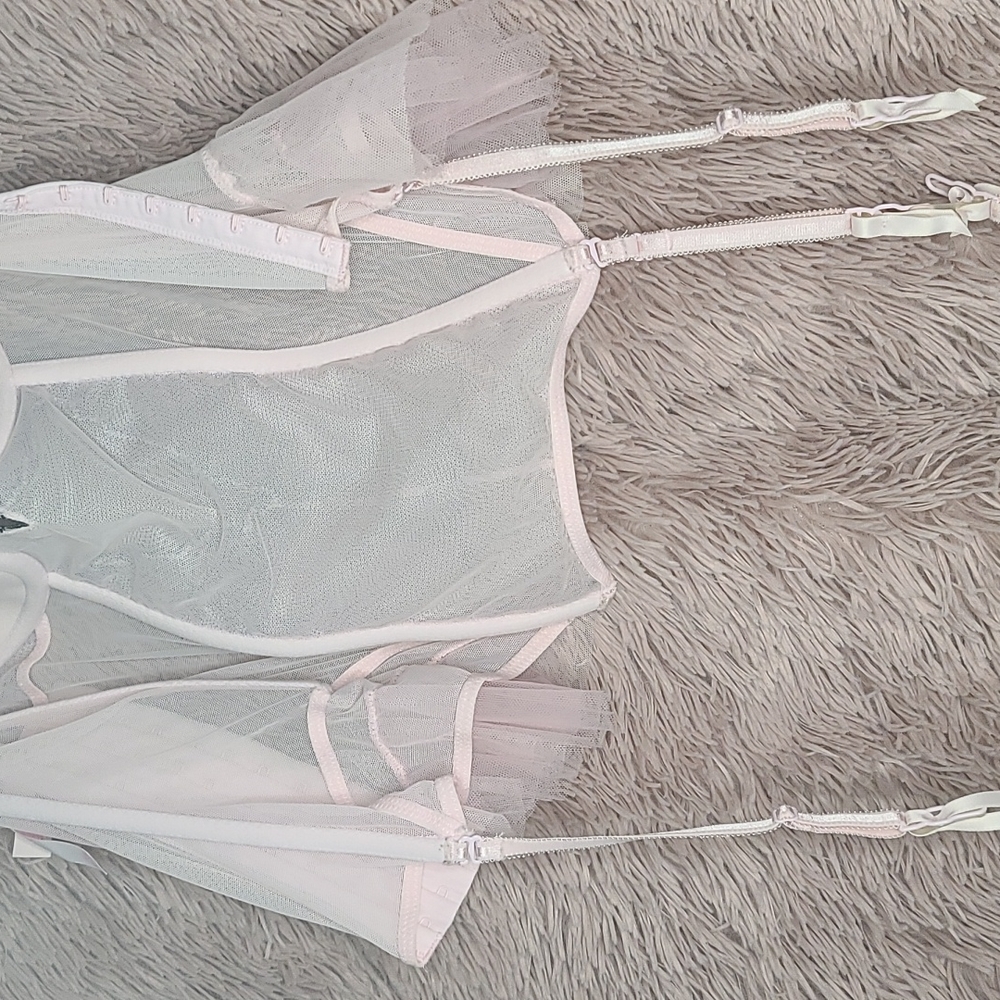 Victoria's secret lingerie - Picture 6 of 7